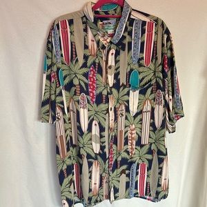 Reyn Spooner Hawaiian Surfboard Button Down Shirt. Pocket Size XL